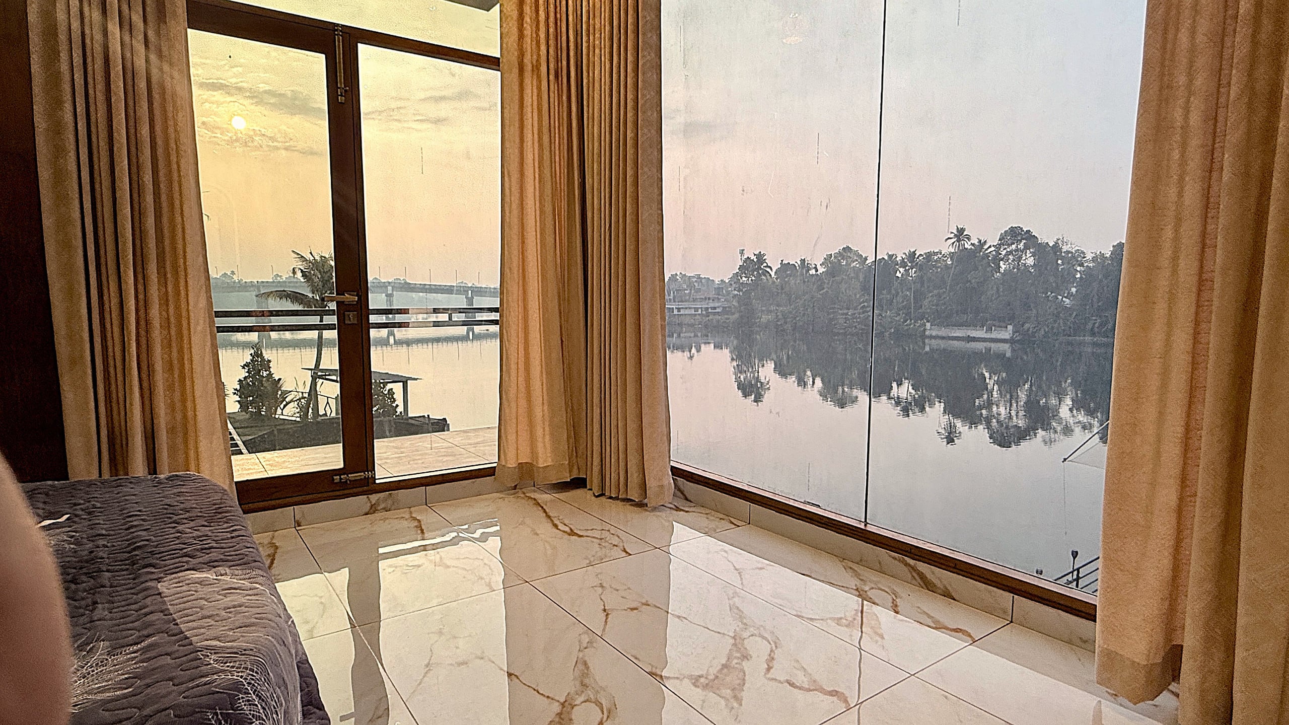 Nihara - Ultra Luxury Waterfront stay in Kochi! 7