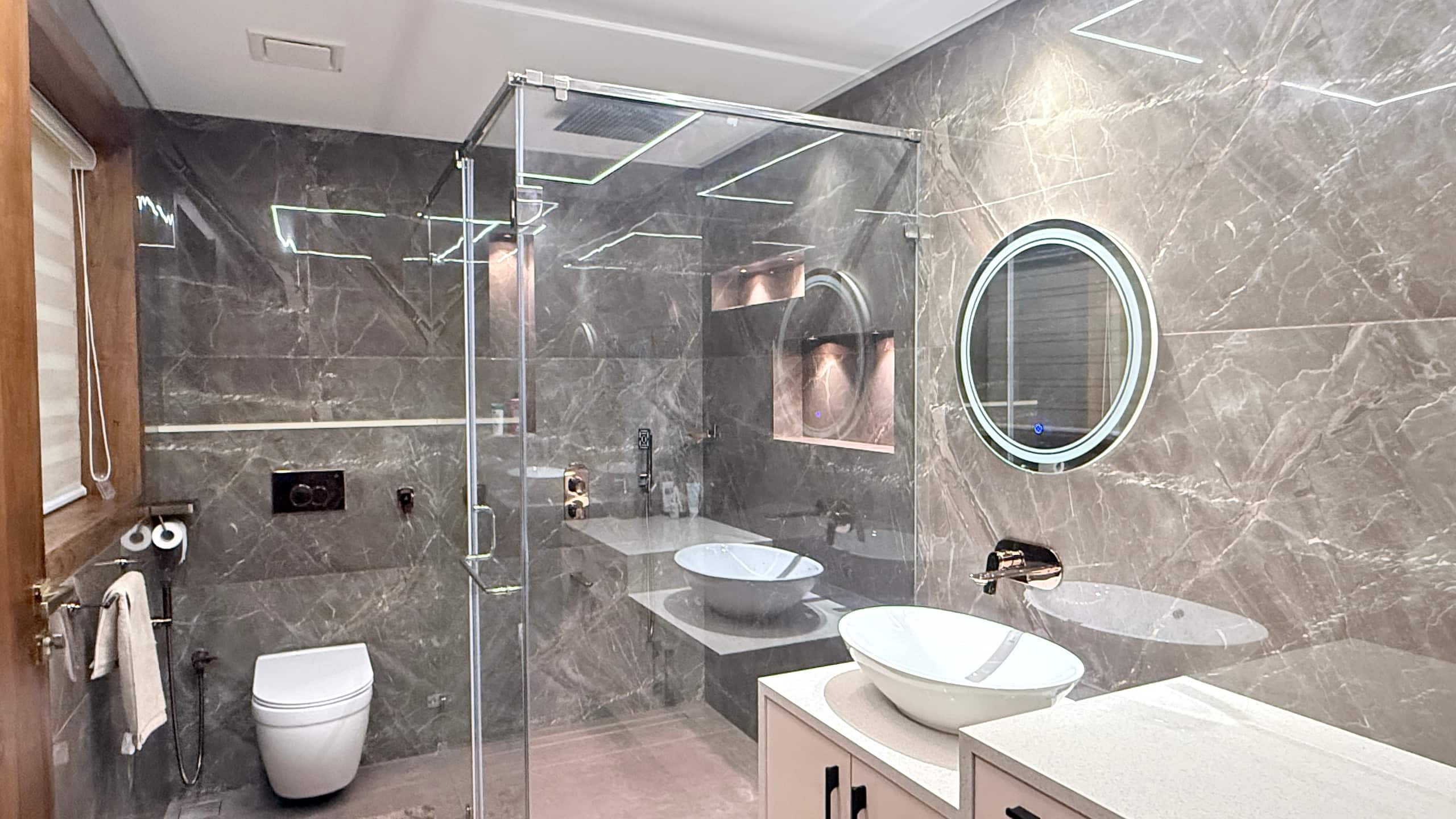 Nihara - Ultra Luxury Waterfront stay in Kochi! 8