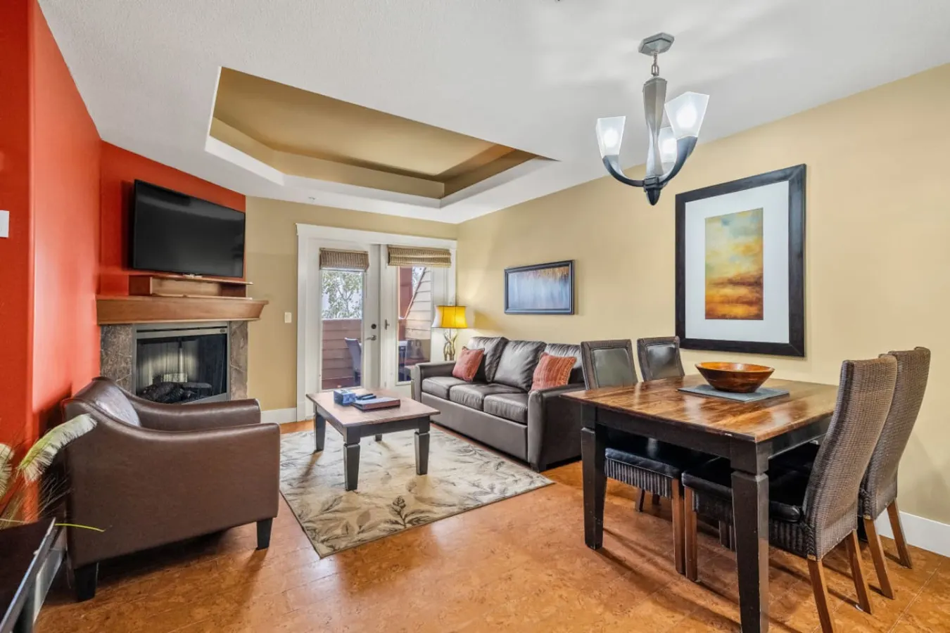 Solara Resort Suite: Hot Tub & Free Park Pass