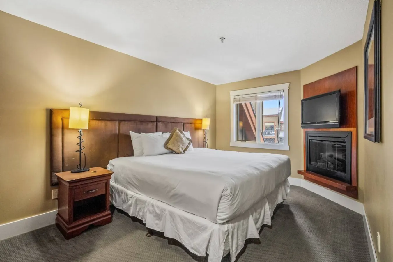 Solara Resort Suite: Hot Tub & Free Park Pass 6