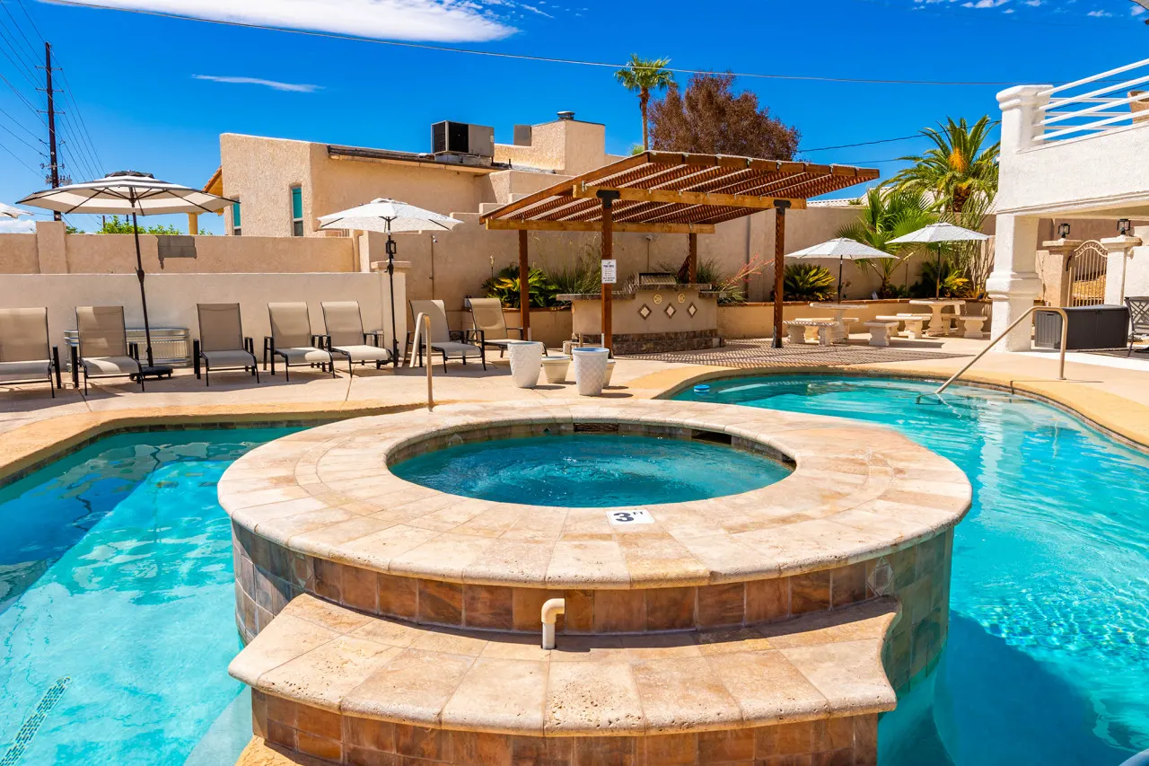 Havasu Bryce - Lake View, Pool, Spa, Game Room — photo 3