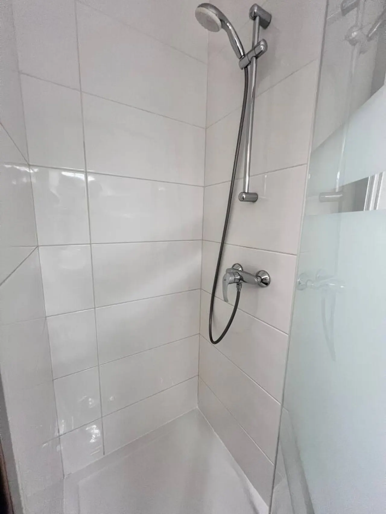 Grand Studio 2 pers République Bastille Paris 3 6