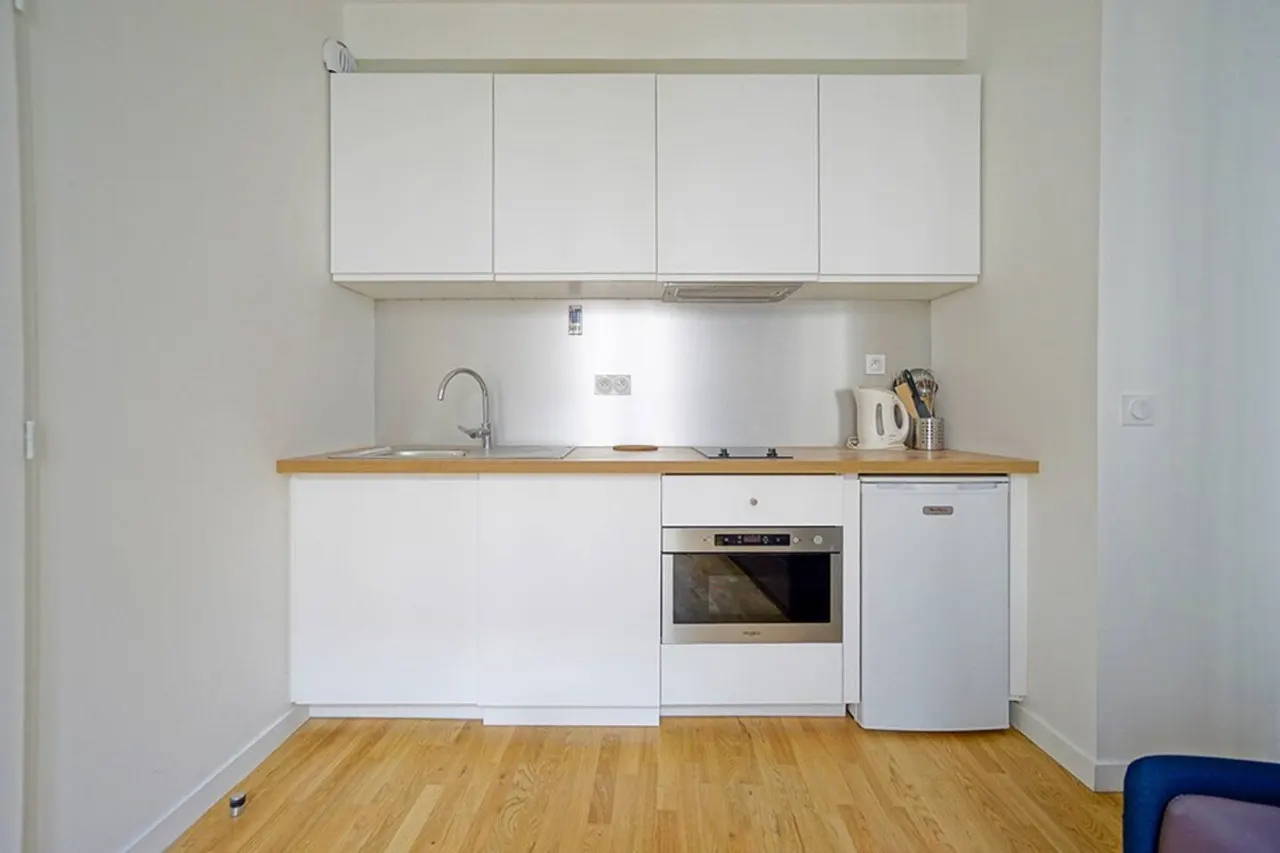 Grand Studio 2 pers République Bastille Paris 3 8