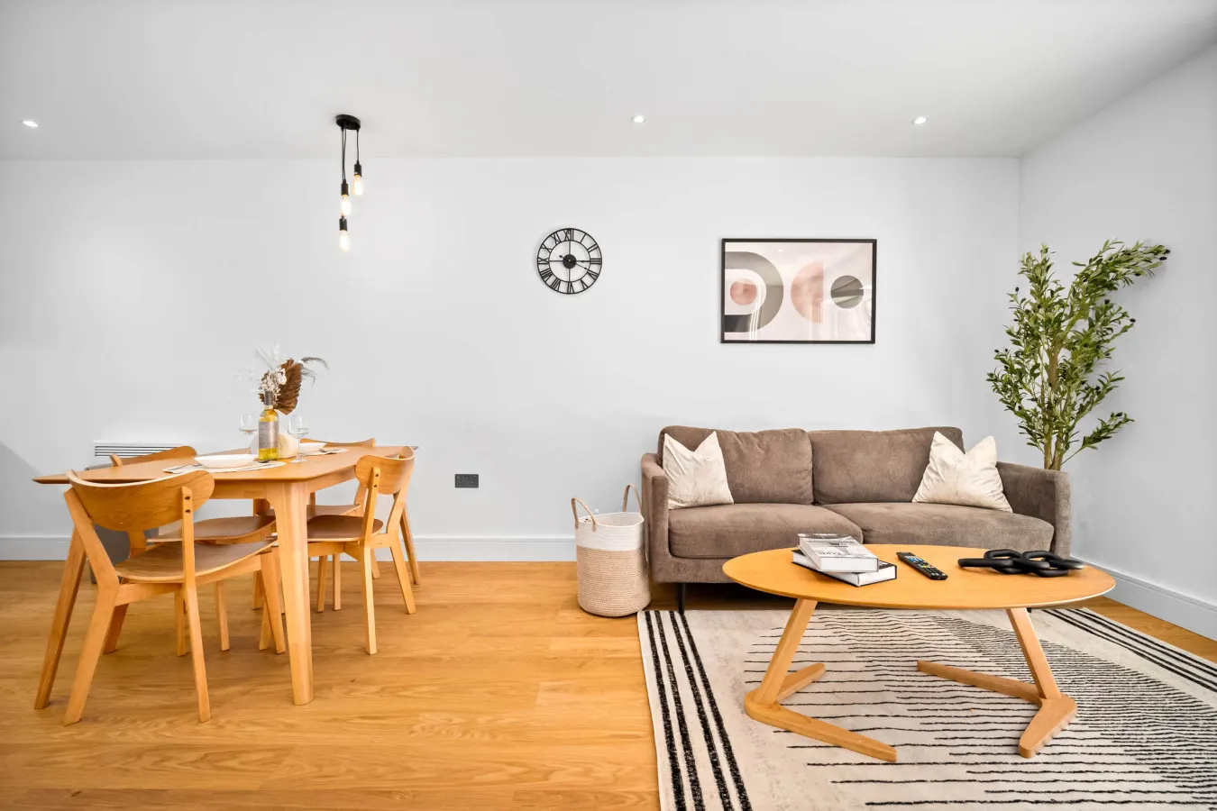 Modern Apartment - Balcony - Fast WiFi - Netflix 7