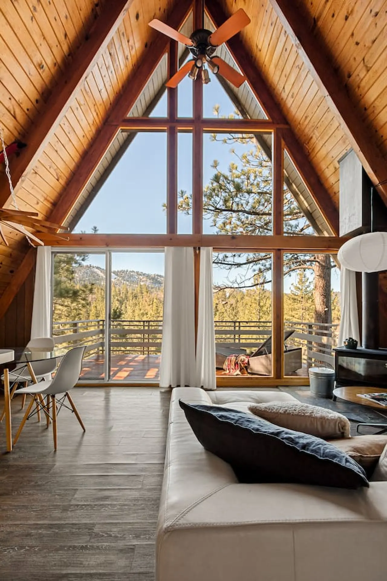 2BR A-Frame Mood, Slopes Views Near Bear Mountain 13