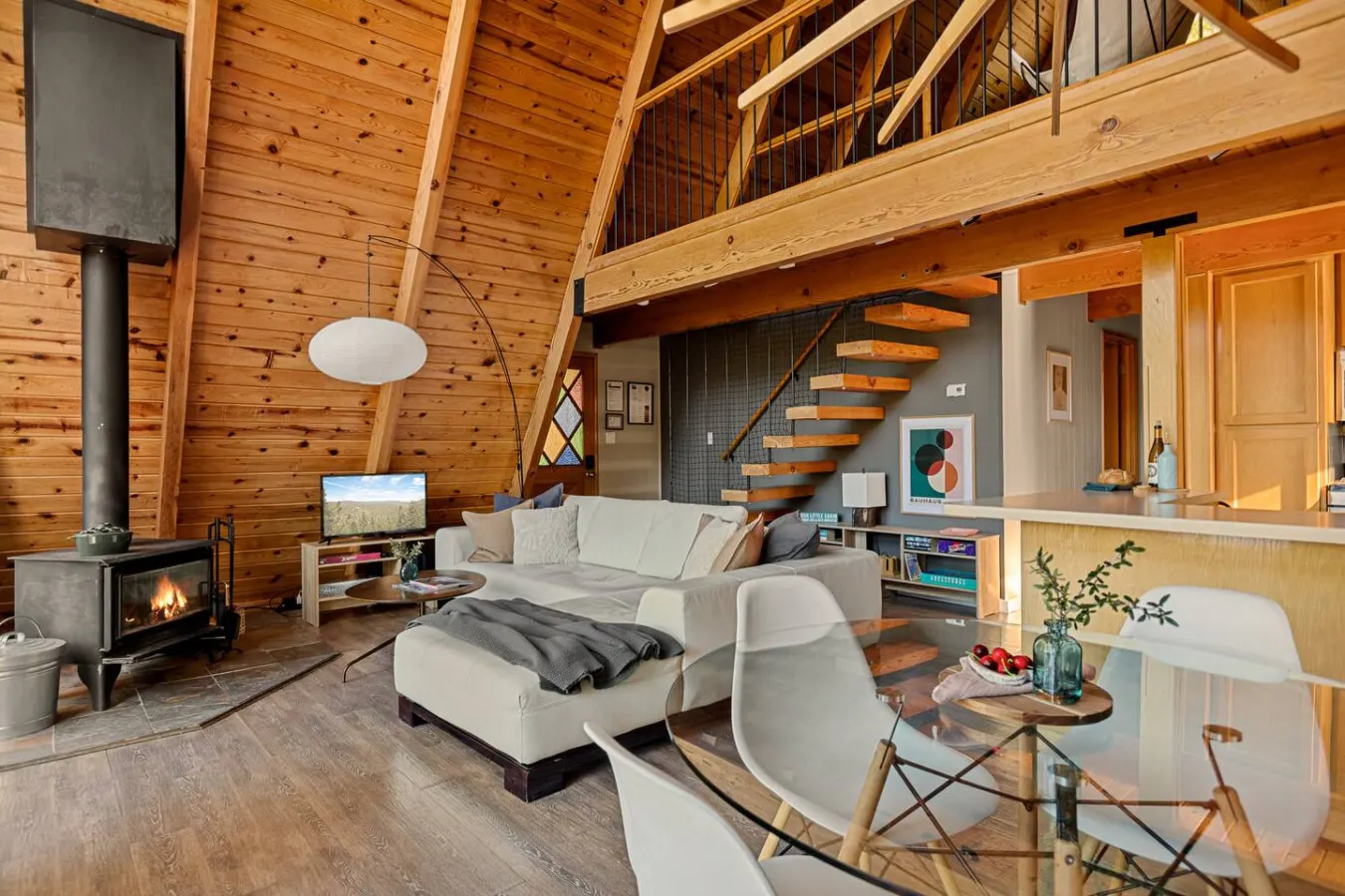 2BR A-Frame Mood, Slopes Views Near Bear Mountain 15