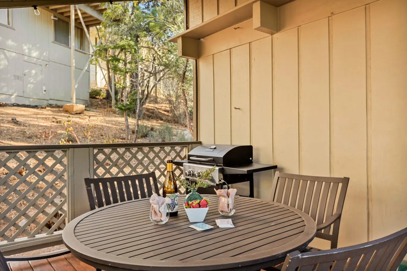 2BR A-Frame Mood, Slopes Views Near Bear Mountain — photo 3