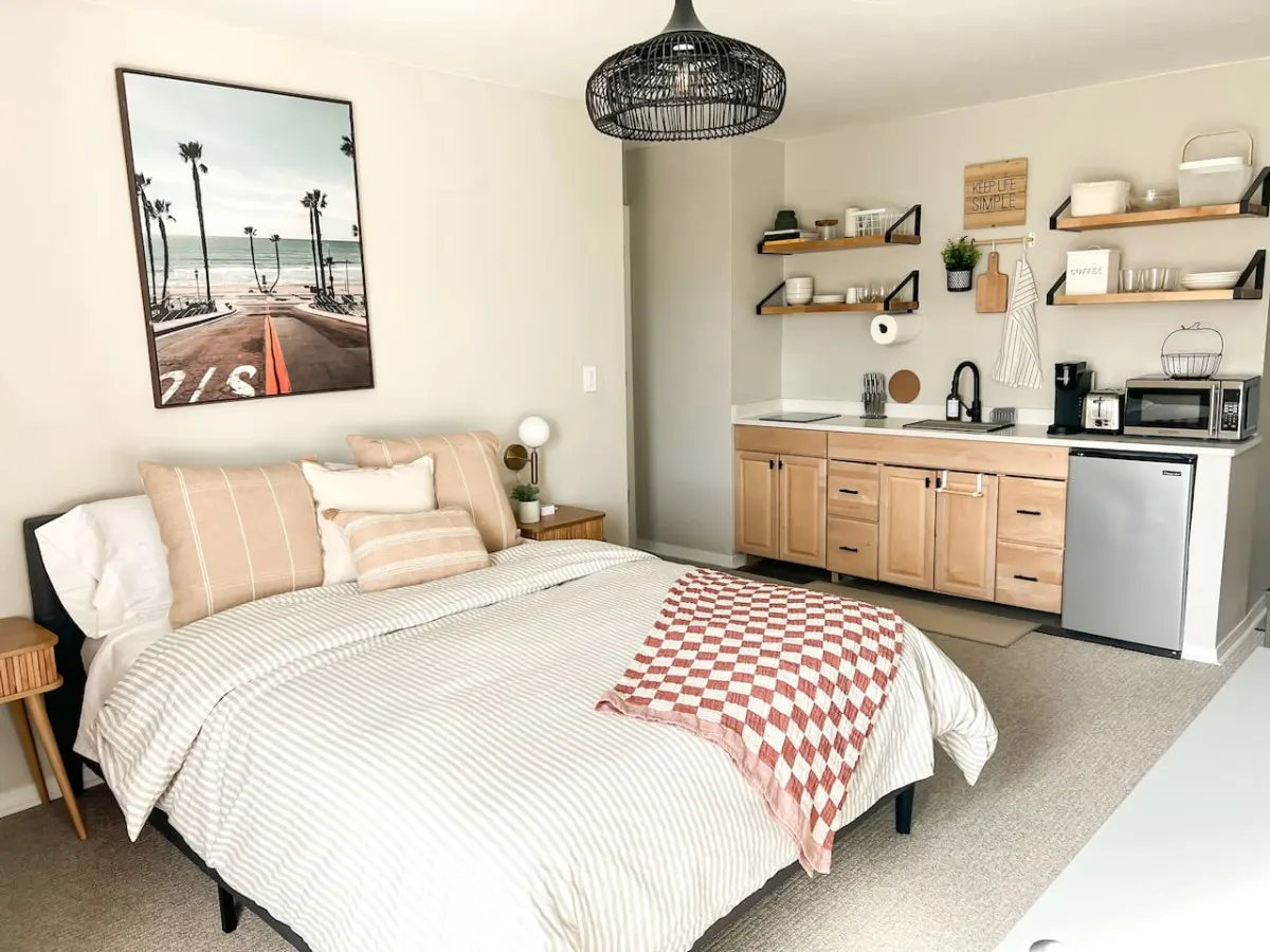 Beautiful Studio & Kitchenette
