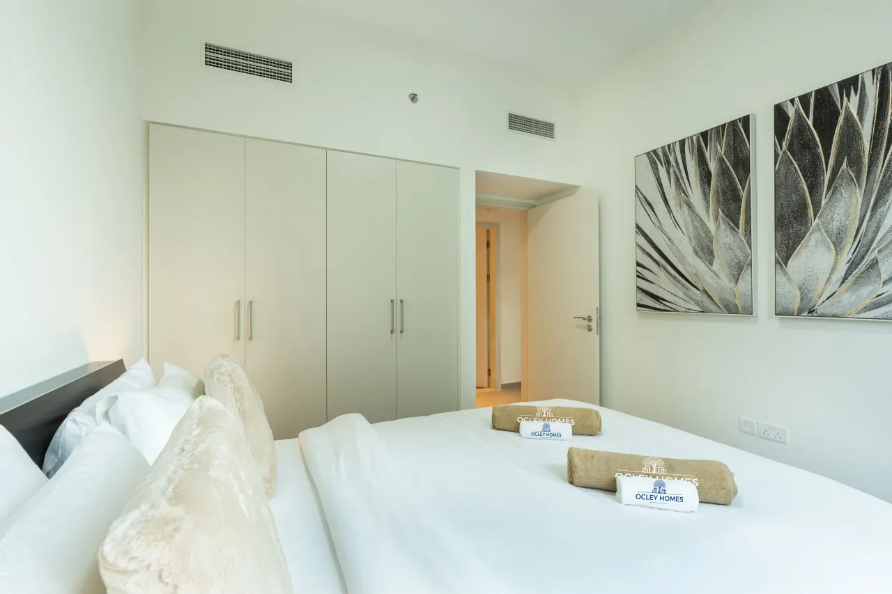 Nicely Furnished 2BR Home in Dubai Hills 15