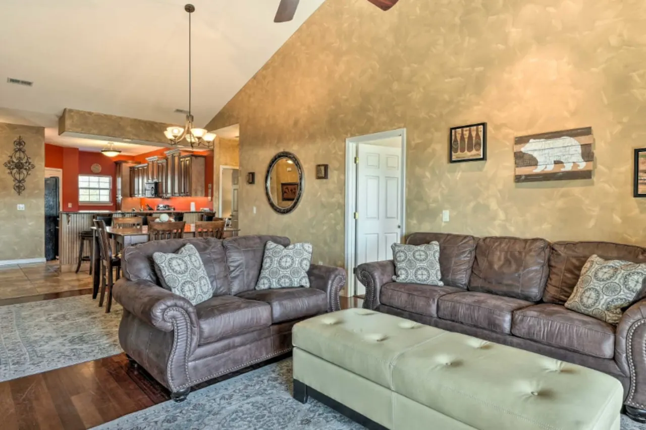 Luxury Condo With Boat Slip 3 minutes to SDC 7
