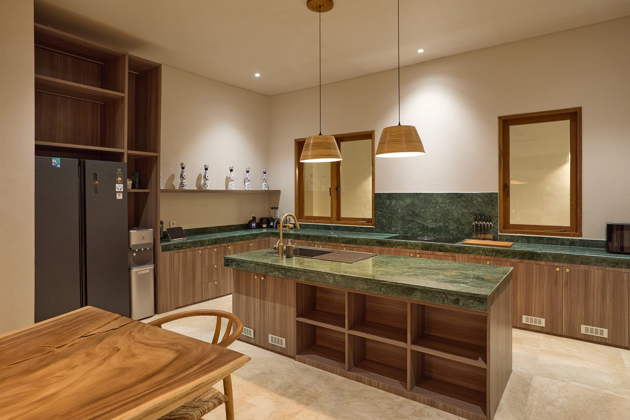 Fale Seminyak - Luxury Villa 5BR w/ Gym & Spa Room 14