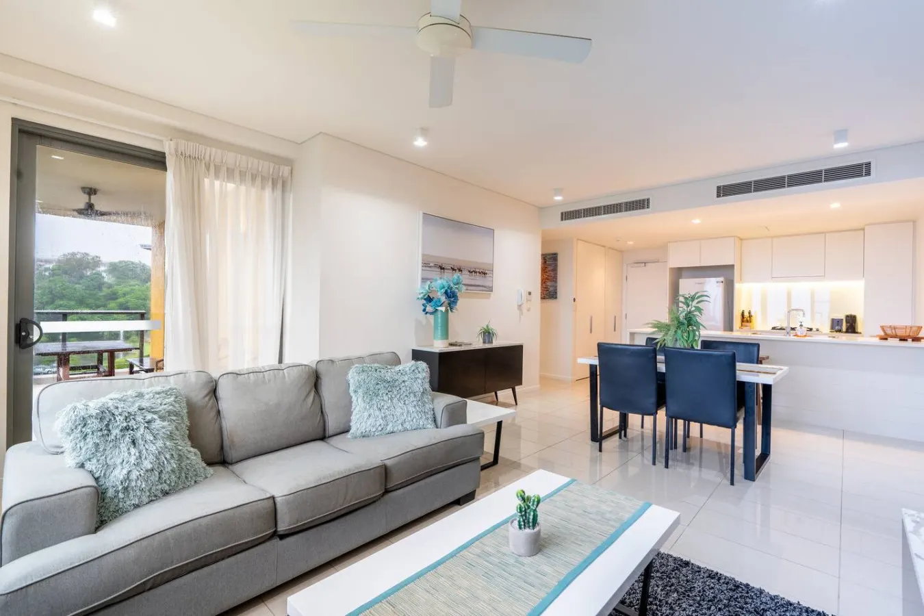Zen At The Waterfront ~ 2BR apt in Darwin City — photo 3