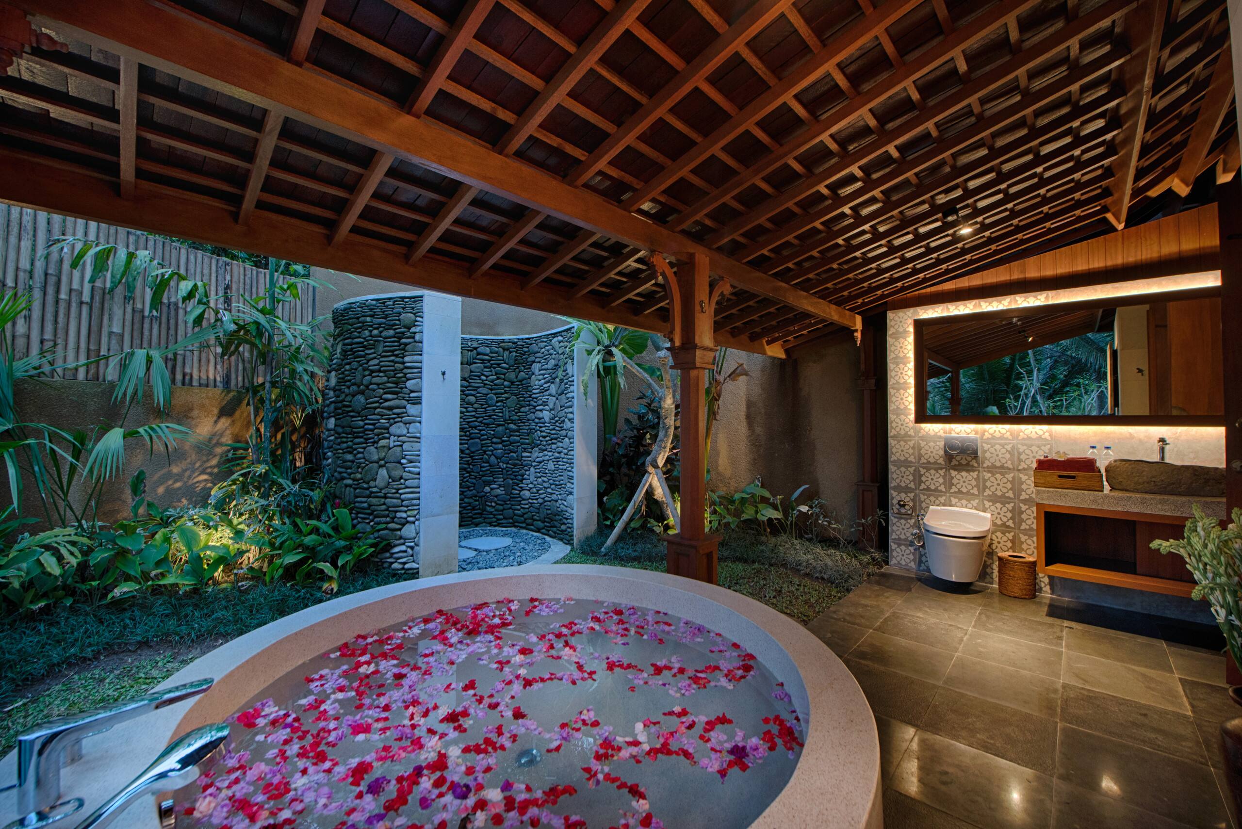 Nau Villa Ubud 11