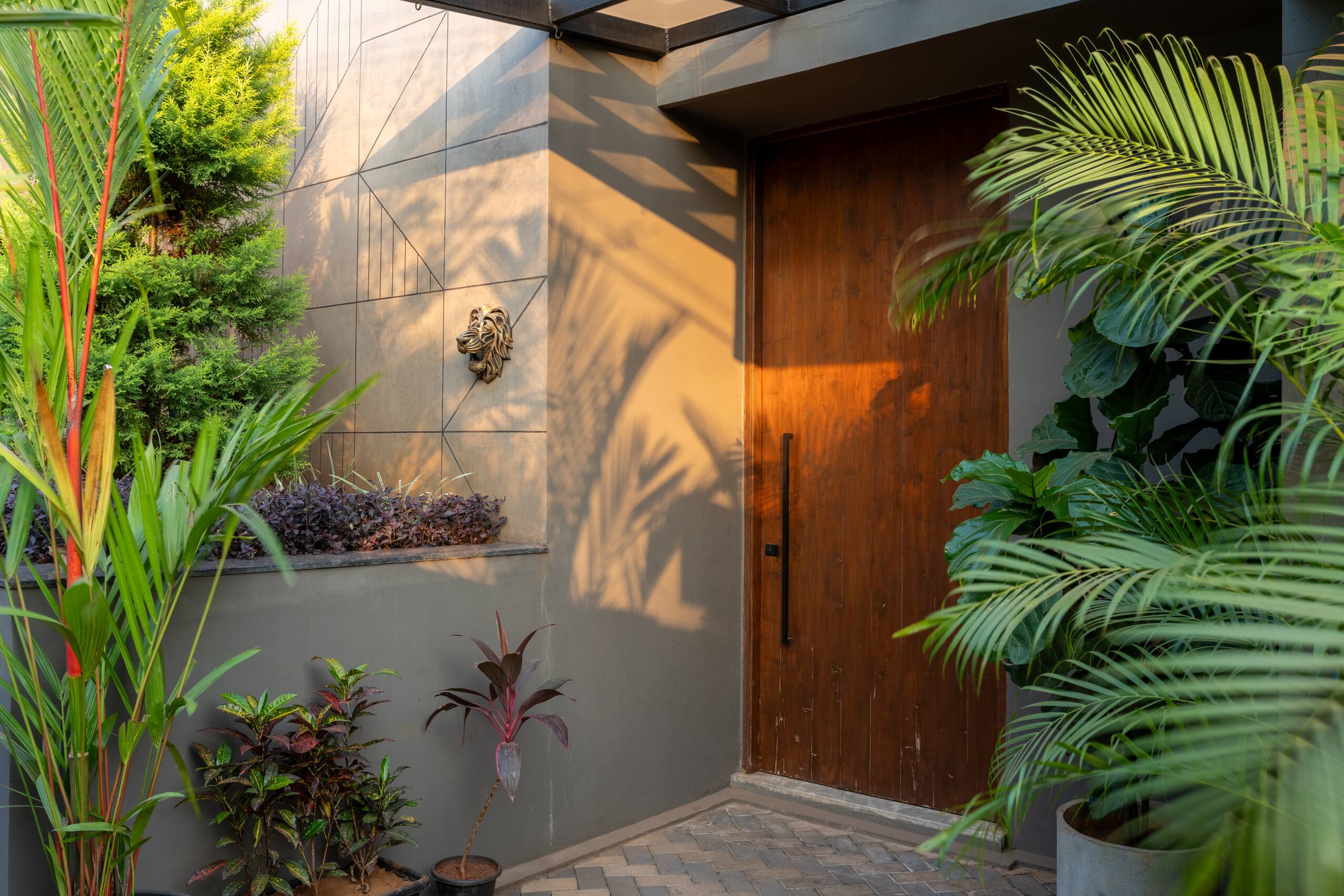 Lindsay Manor | Santo Sovrano | 4BHK | Heated Pool 6
