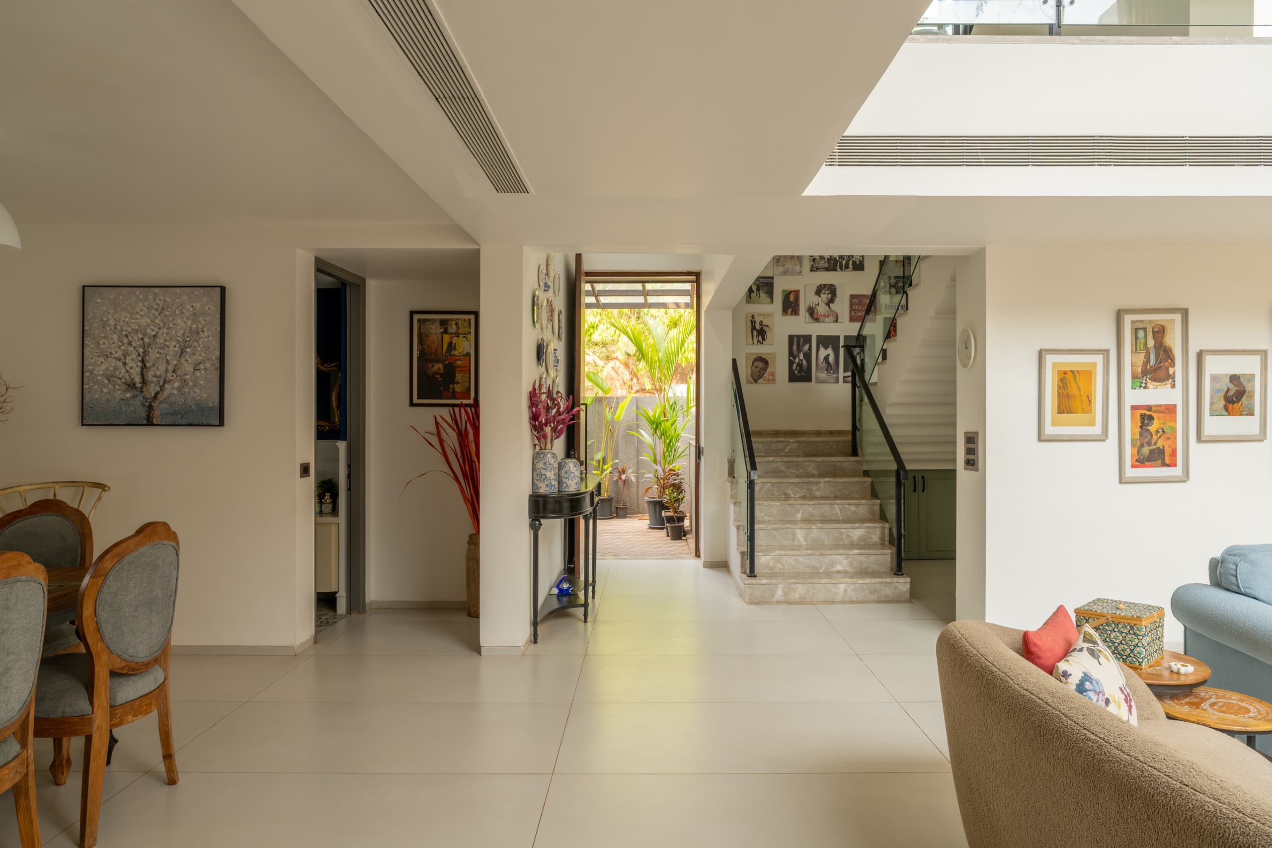 Lindsay Manor | Santo Sovrano | 4BHK | Heated Pool 11