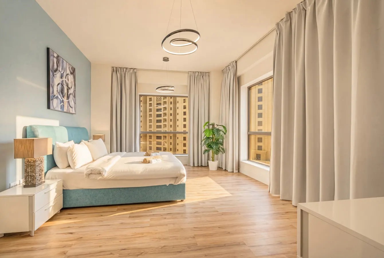 Spacious Central Home Steps Away from JBR Beach — photo 2