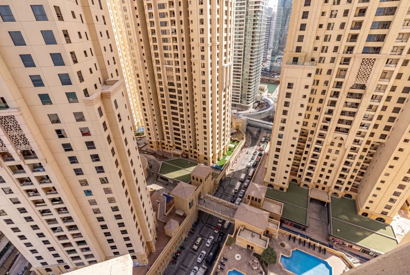 Spacious Central Home Steps Away from JBR Beach 19
