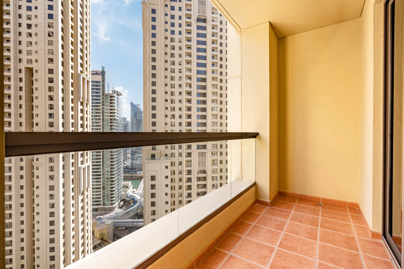 Spacious Central Home Steps Away from JBR Beach — photo 5