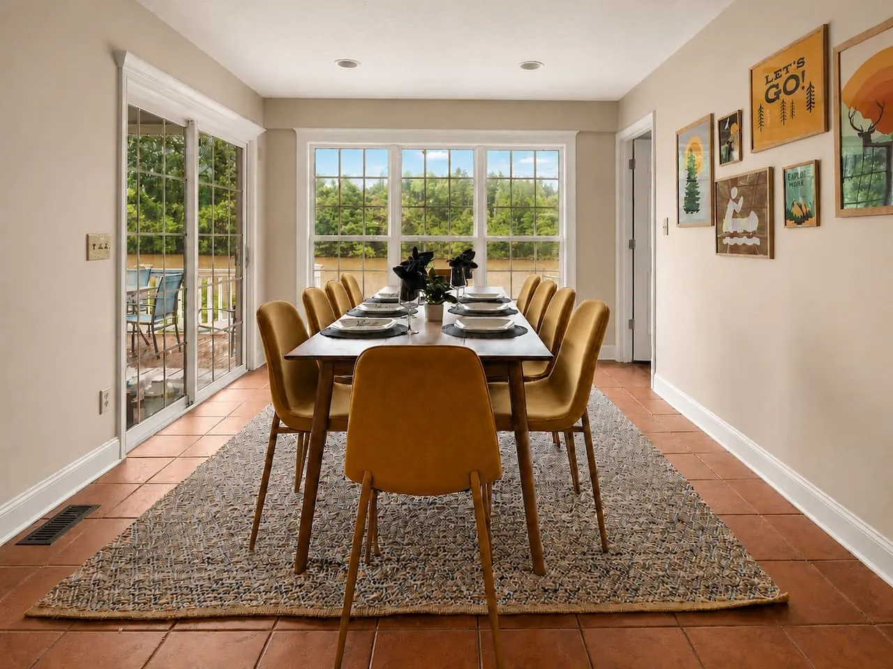 Lakefront Game & Movie Room, Hot Tub, EV Charger 13