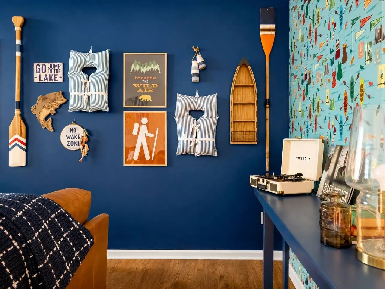 Lakefront Game & Movie Room, Hot Tub, EV Charger 7