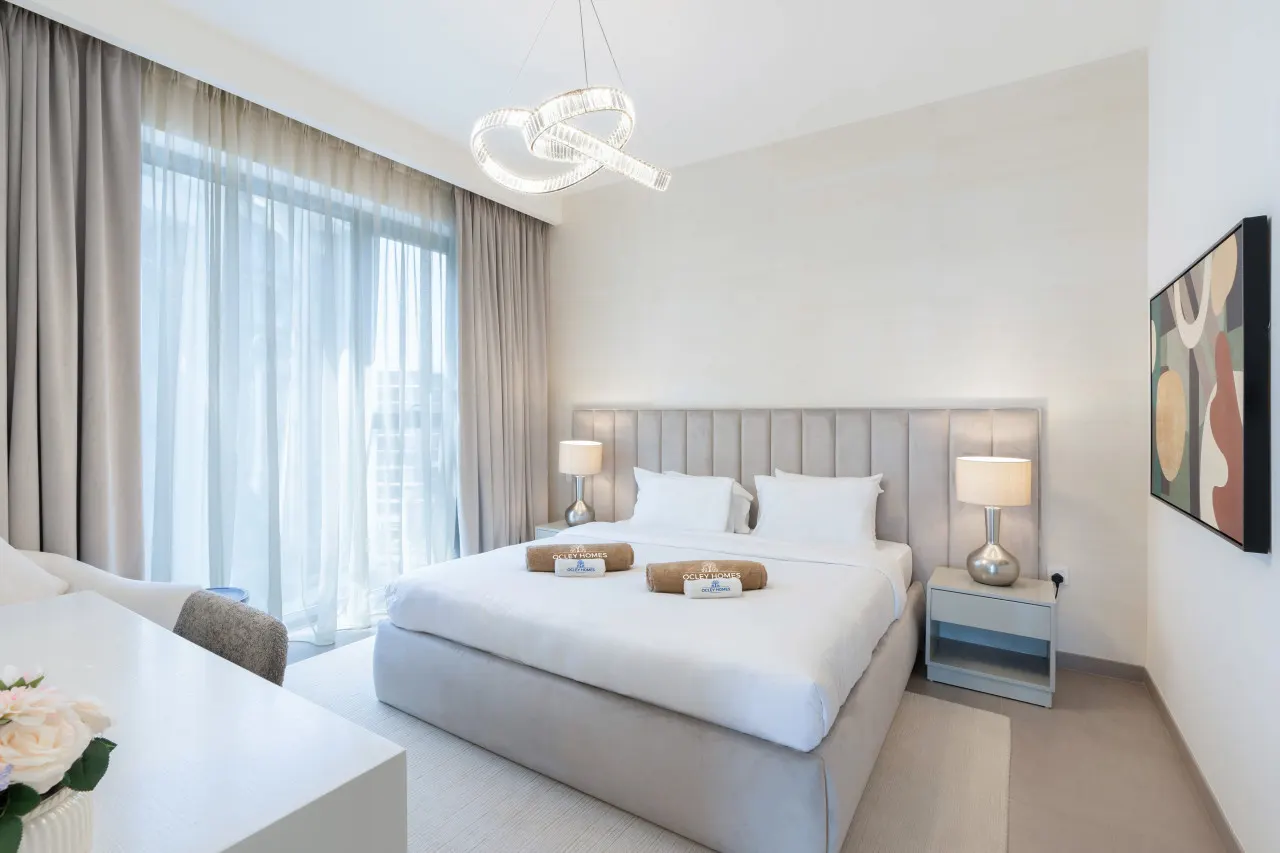 Branded 2BR Residence with Direct Park Access — photo 4