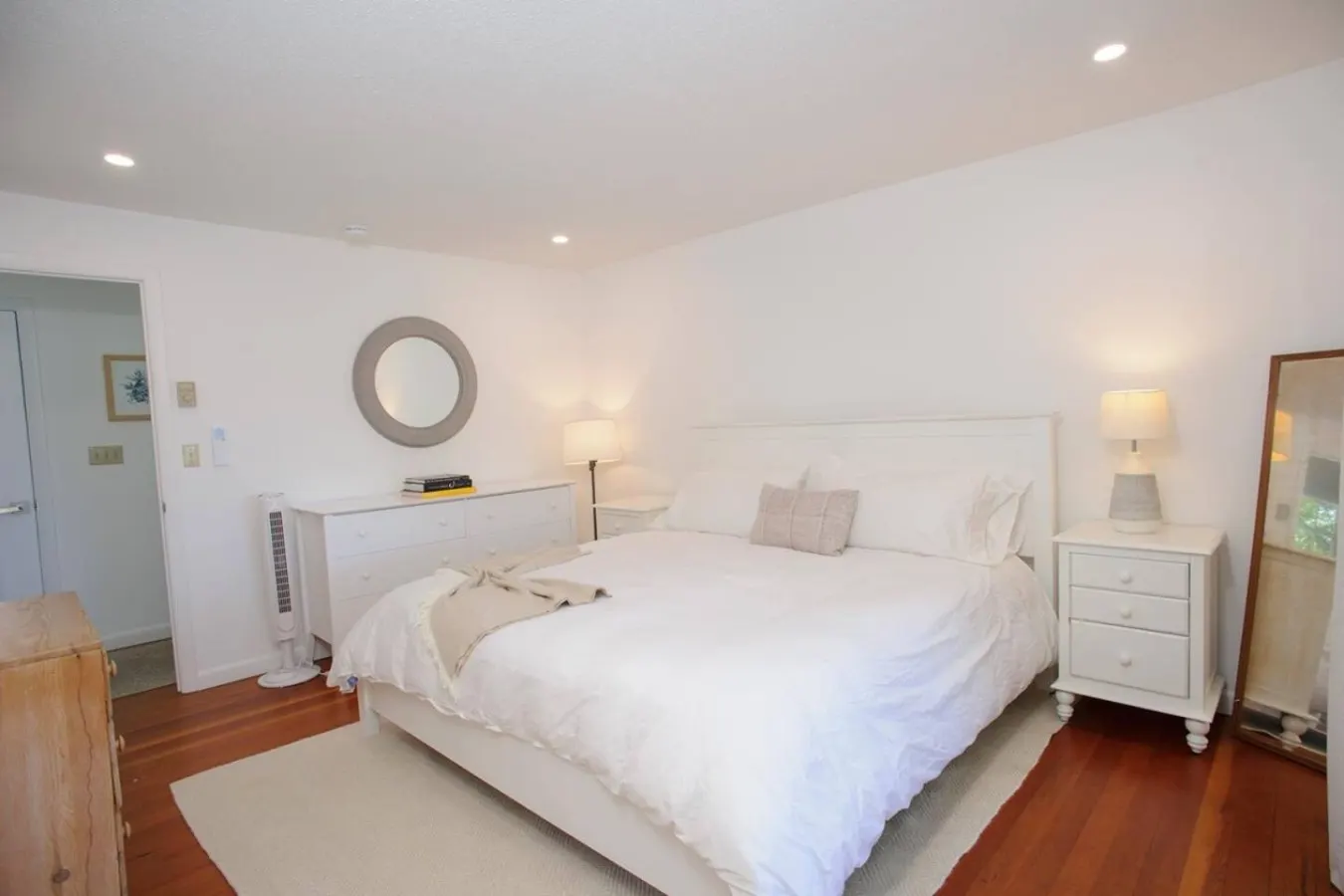 Waterfront Retreat w/ Guest Cottage & Sunsets 10