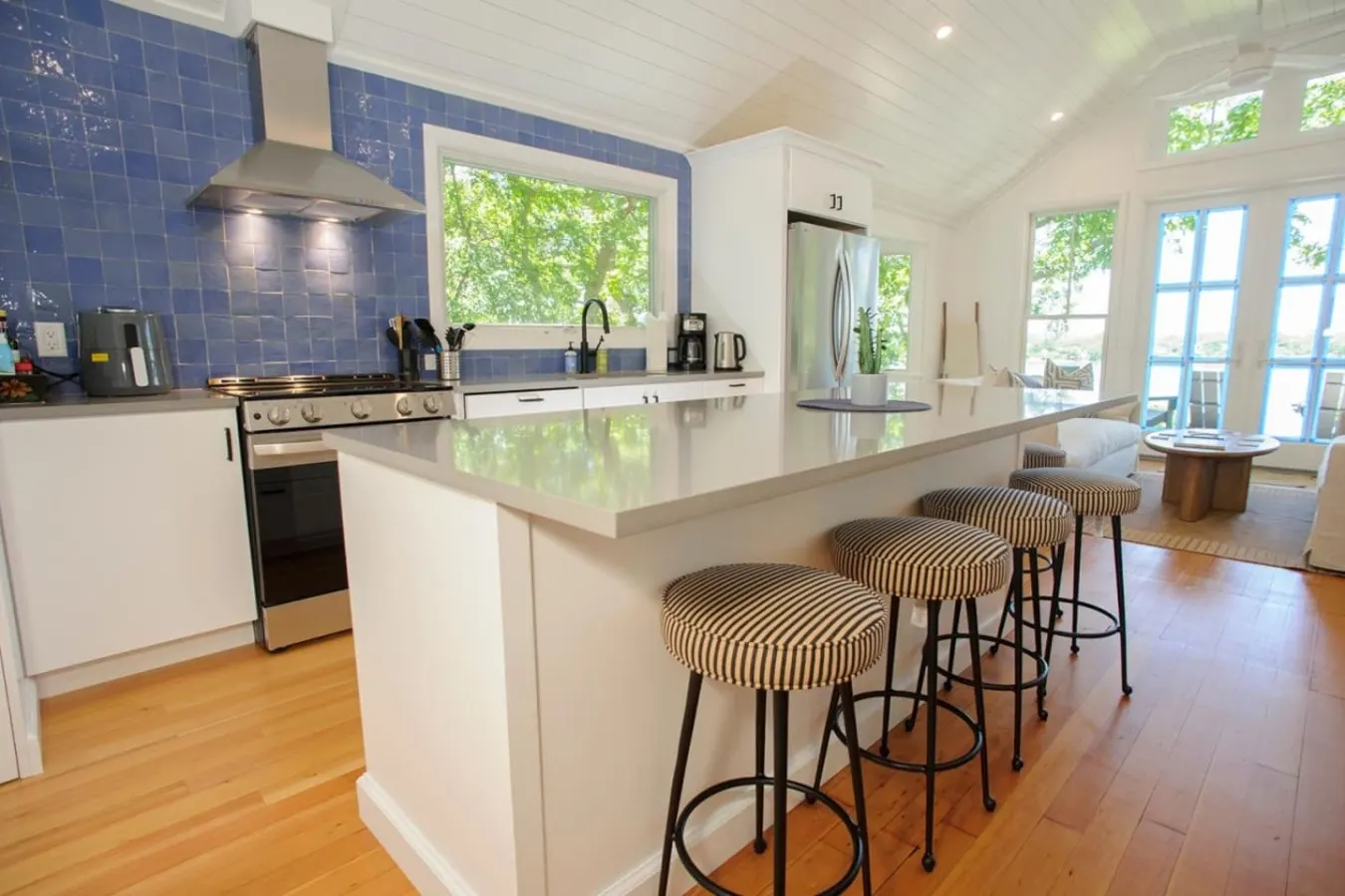 Waterfront Retreat w/ Guest Cottage & Sunsets 11