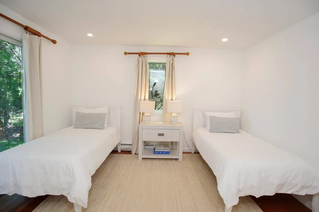 Waterfront Retreat w/ Guest Cottage & Sunsets 12