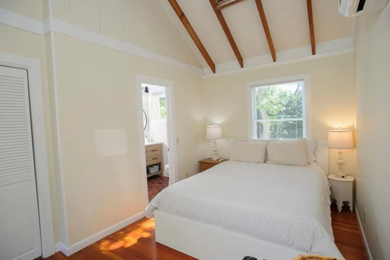 Waterfront Retreat w/ Guest Cottage & Sunsets 17