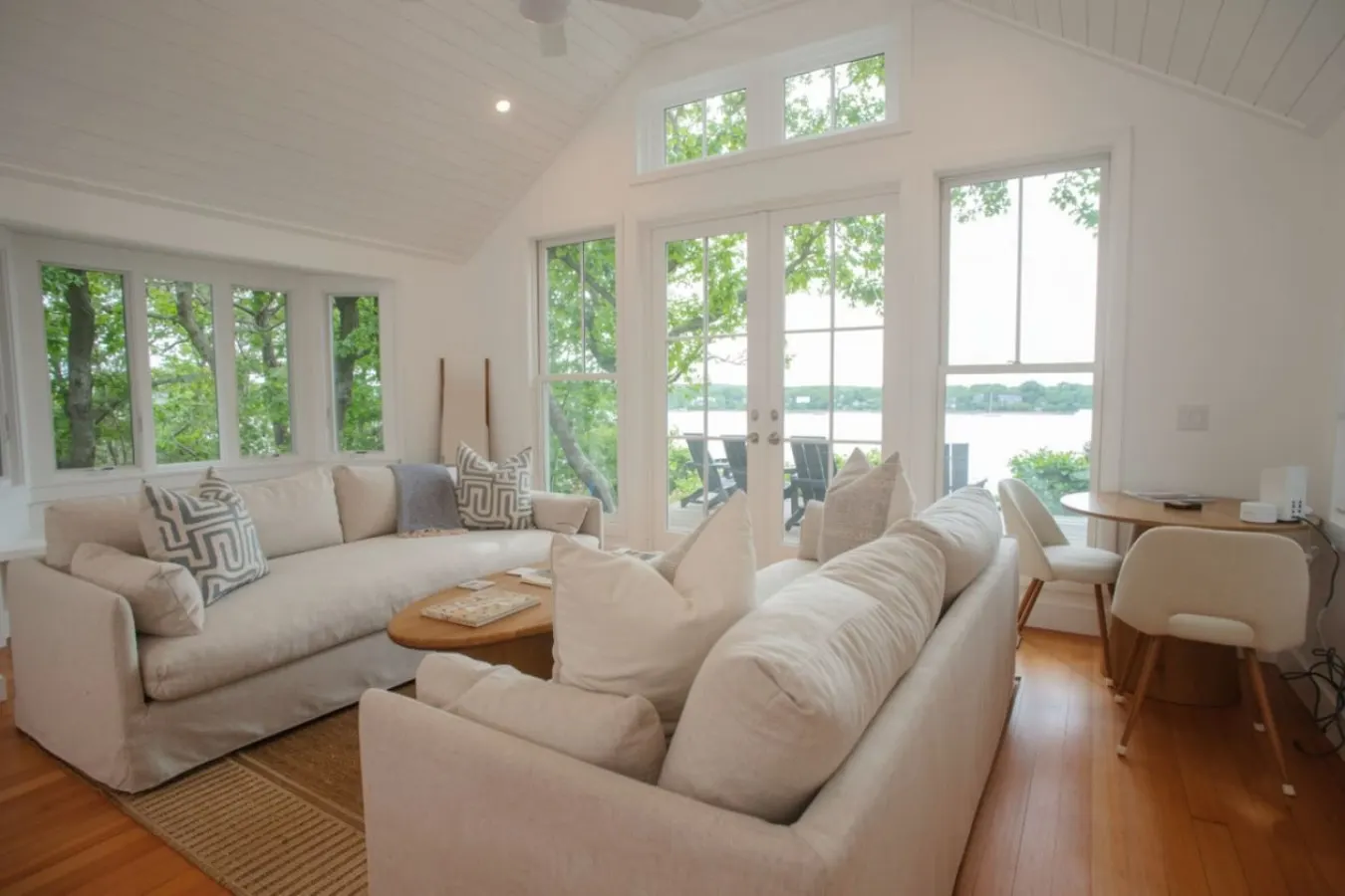Waterfront Retreat w/ Guest Cottage & Sunsets 7