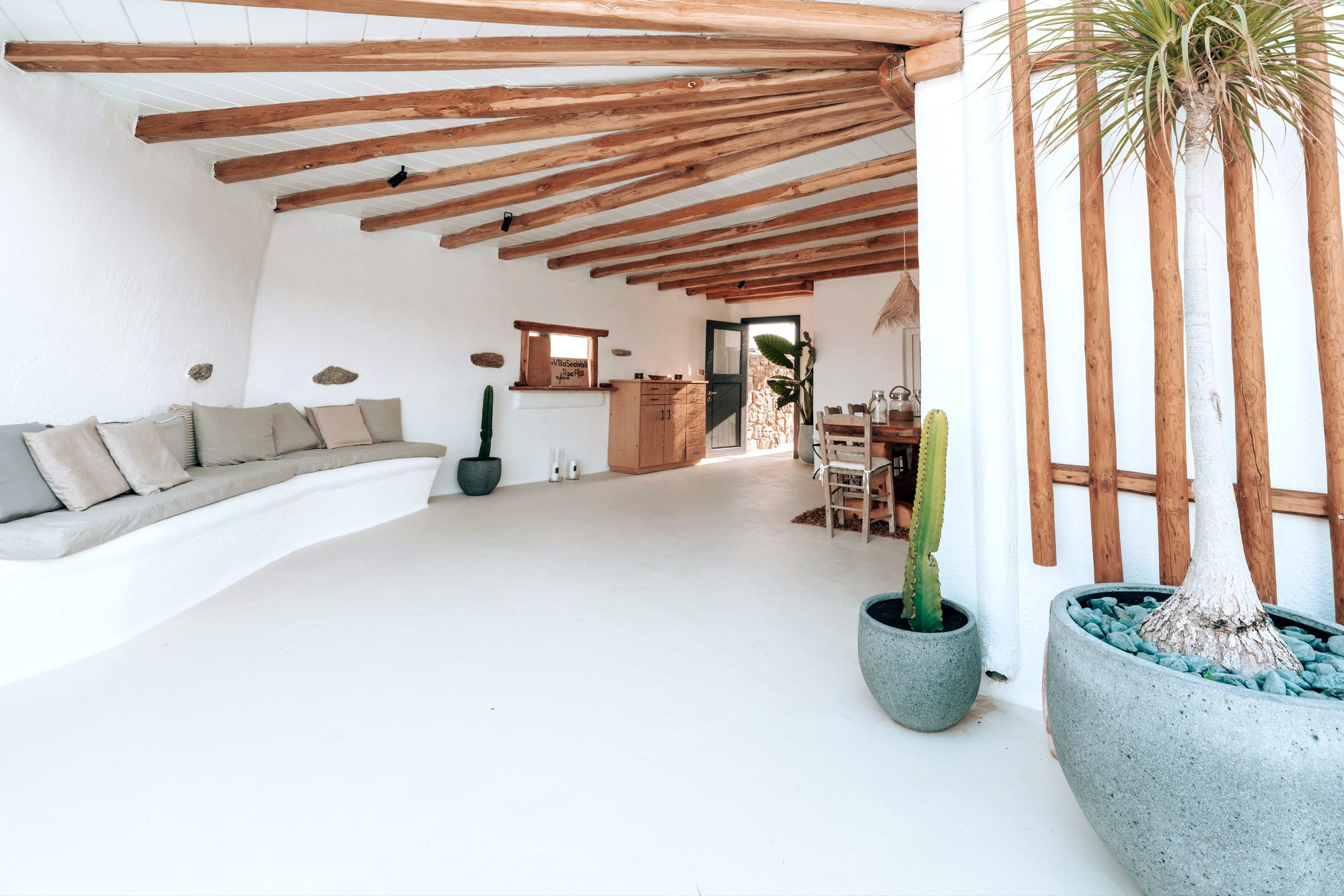 SeaWalk- 6Bed Villa- Pool- 200m to Ftelia beach 11