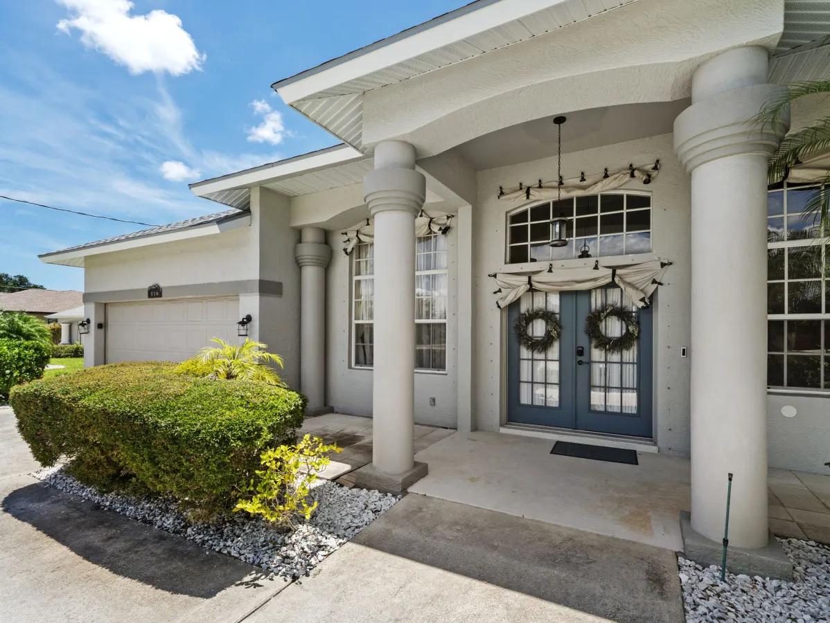 Florida Pearl near Englewood & Boca Grande Beaches 9