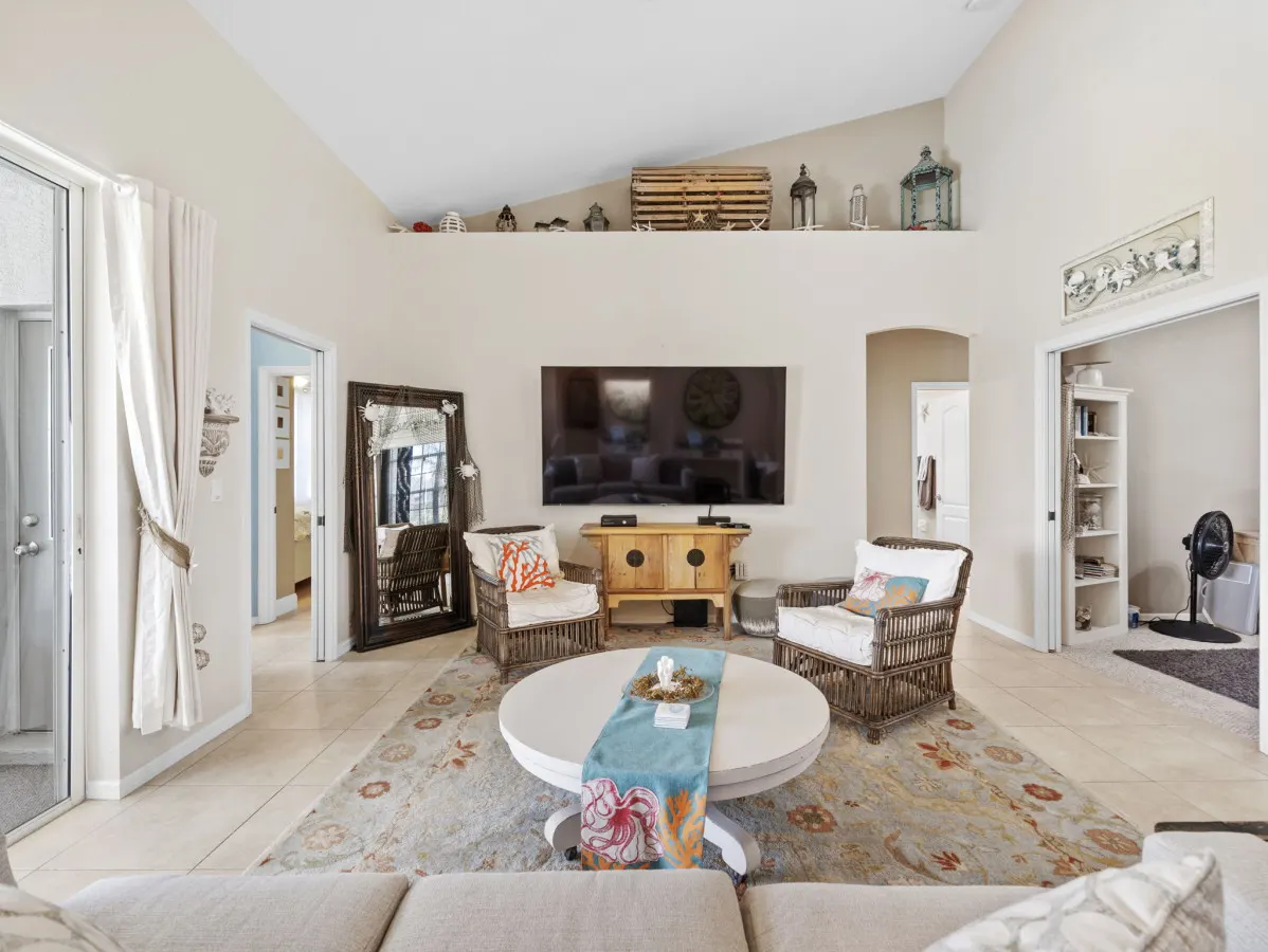 Florida Pearl near Englewood & Boca Grande Beaches 14