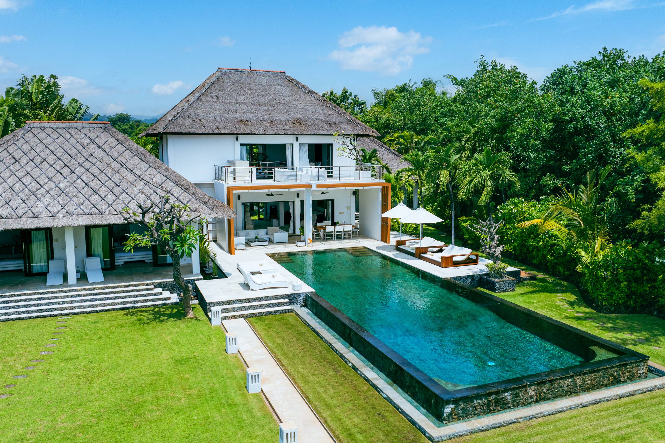Villa Bossi Bali at Banjar