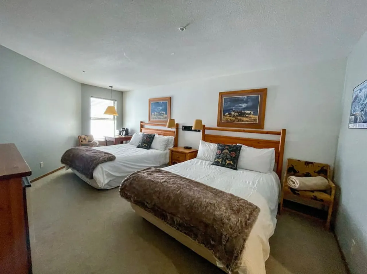 Apex Mountain ~ Hillside Hideout - BC Reg#PM416141408 6