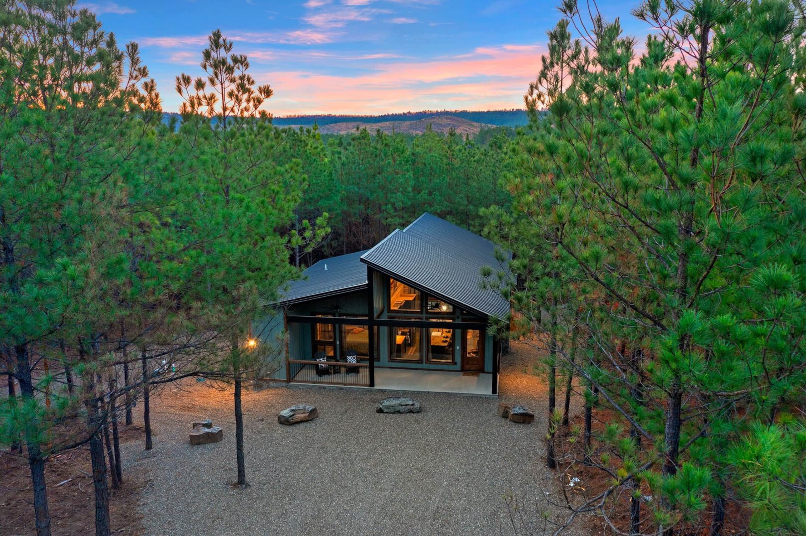 Relaxing Couples Cabin (ATV Trails)