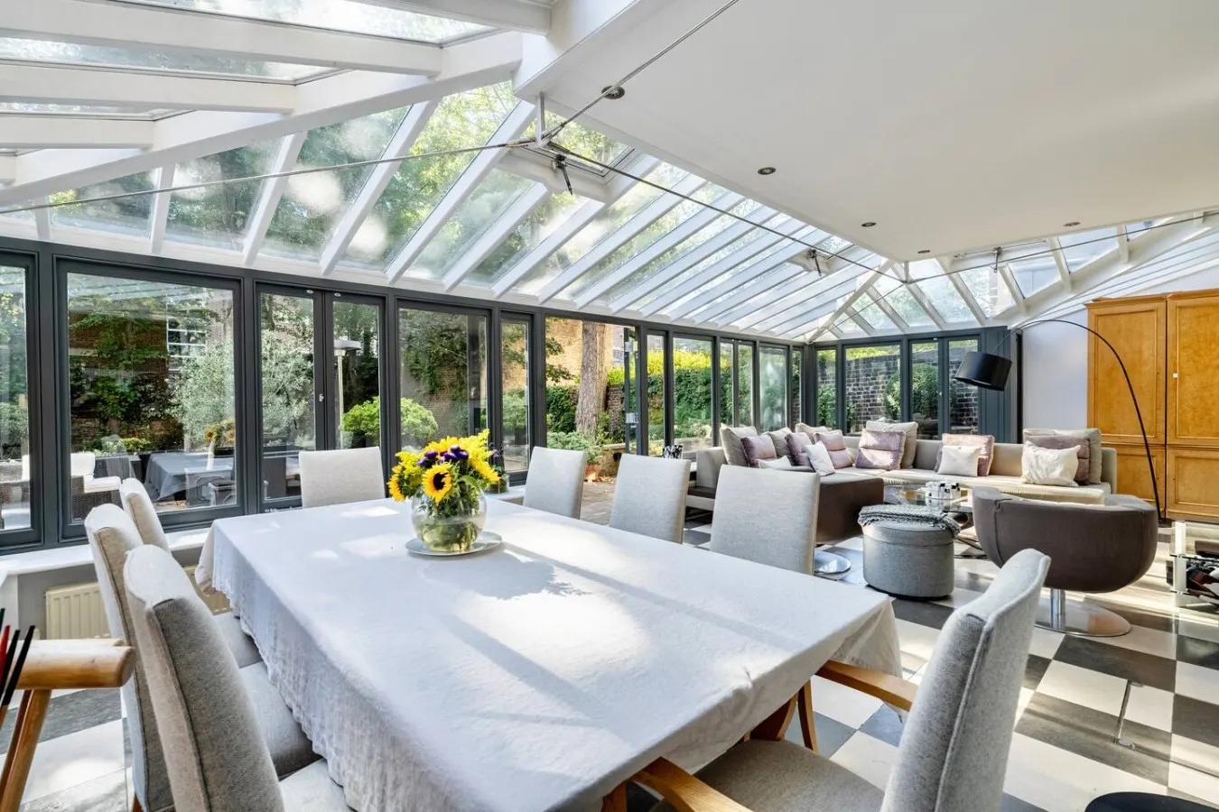 St John's Wood 4-Bed House Huge Garden & Grand Piano 13