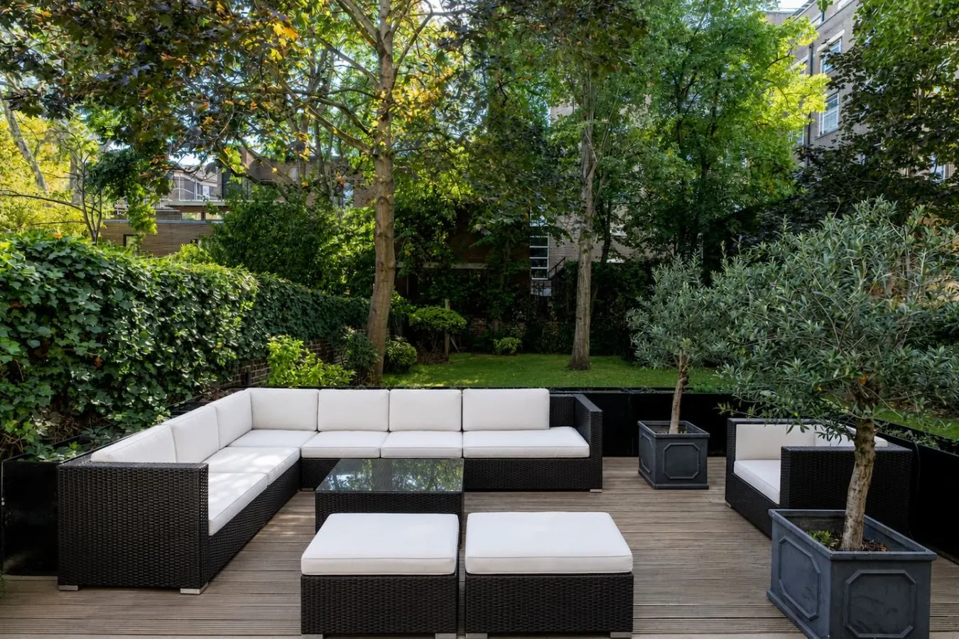 St John's Wood 4-Bed House Huge Garden & Grand Piano 15