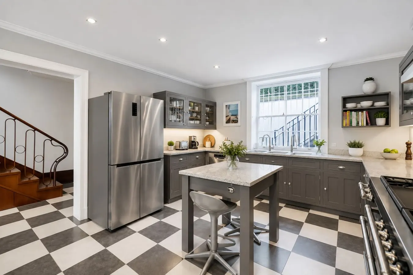 St John's Wood 4-Bed House Huge Garden & Grand Piano 19