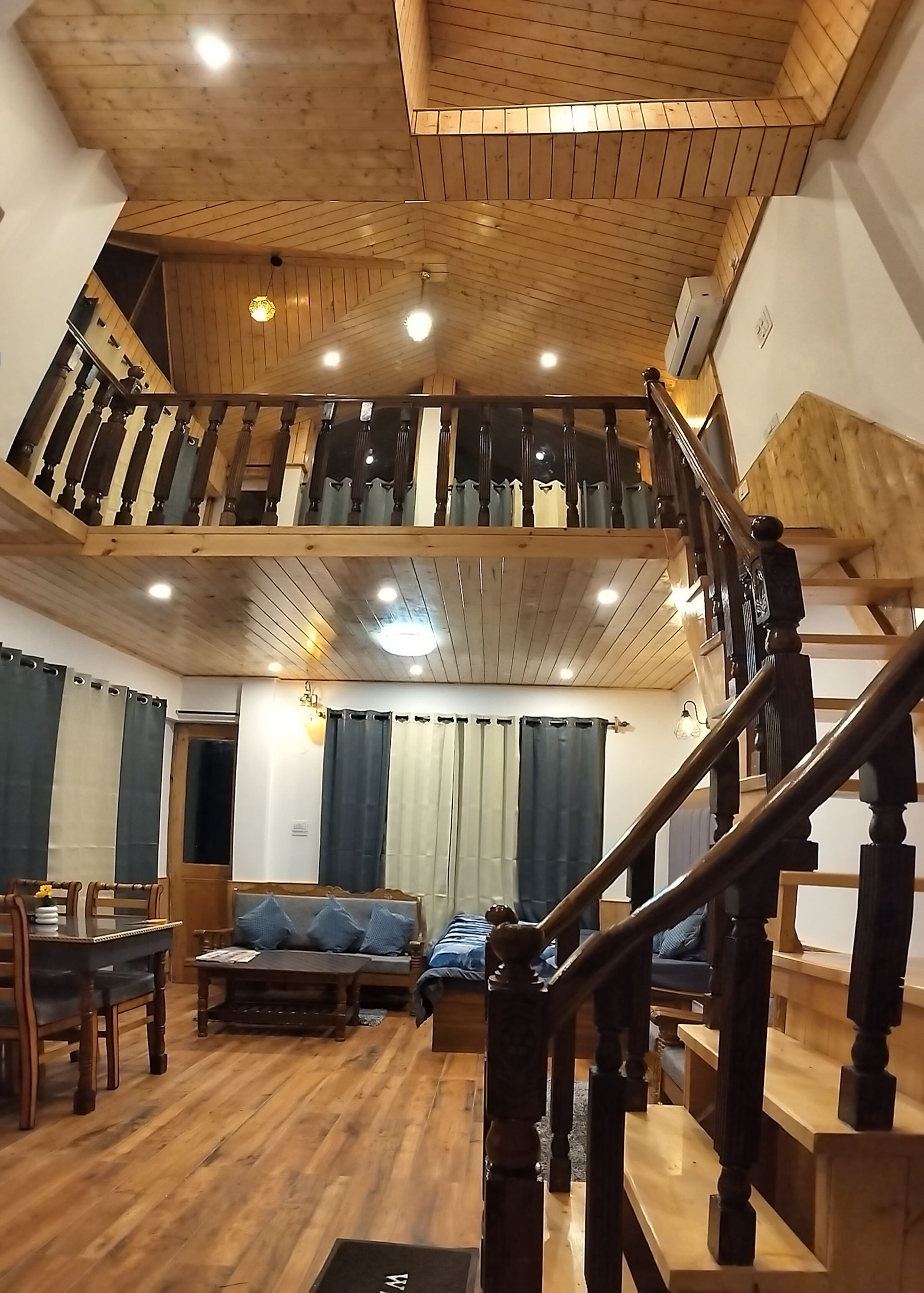 2BHK Orchard Heaven: Cozy Loft 8
