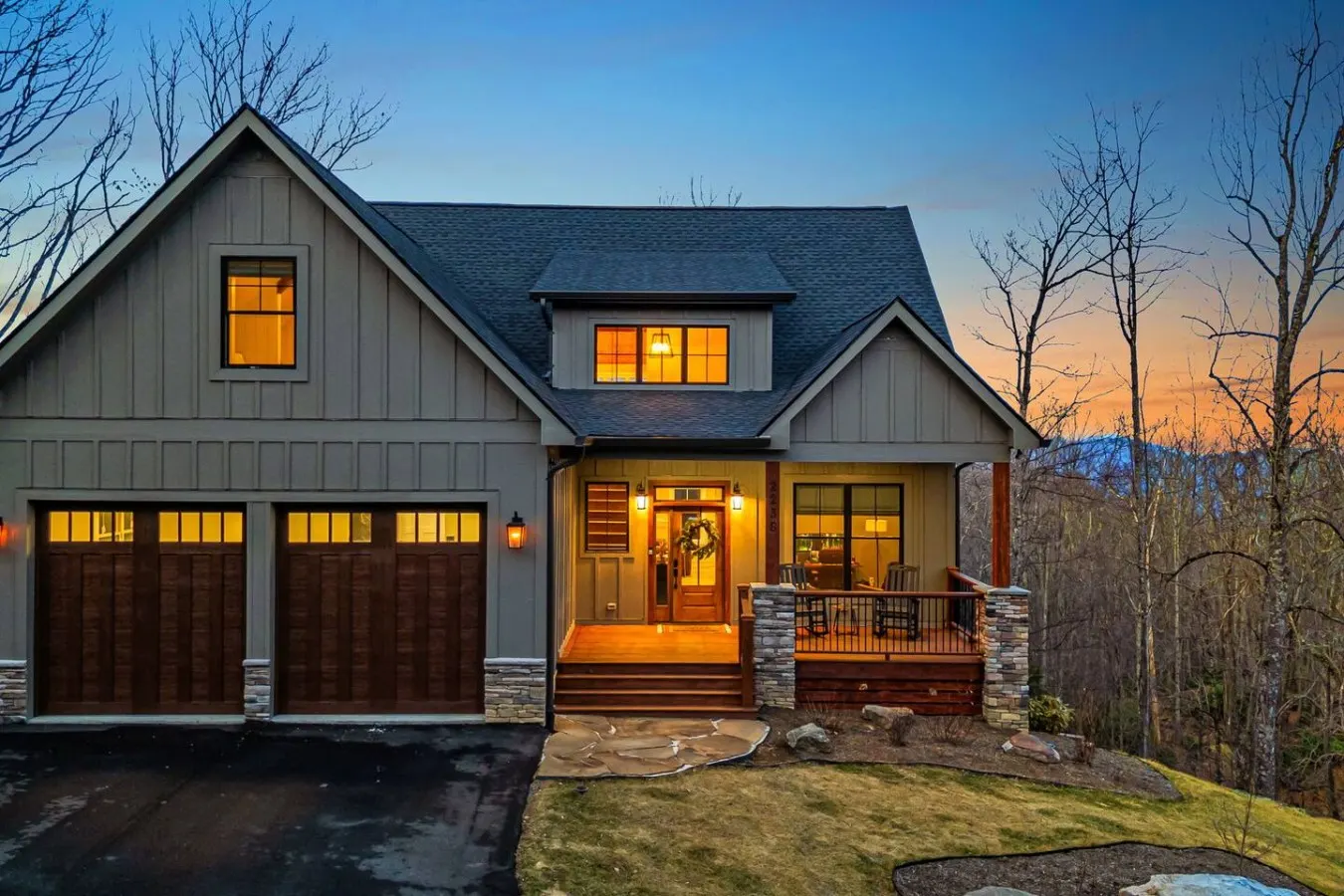 Luxury, Mtn Views, Games, Office, Bar, & Hot Tub 13