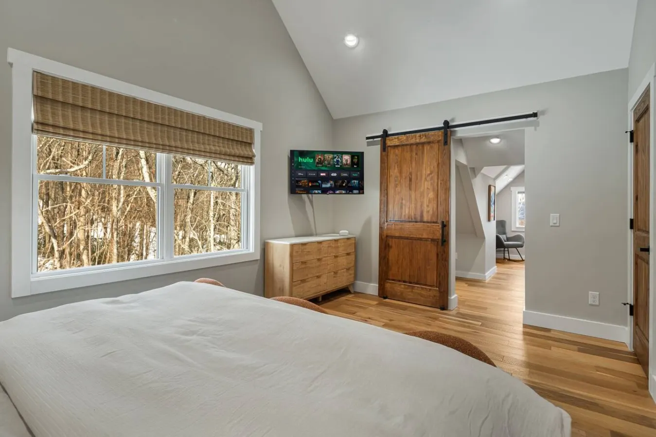 Luxury, Mtn Views, Games, Office, Bar, & Hot Tub 15