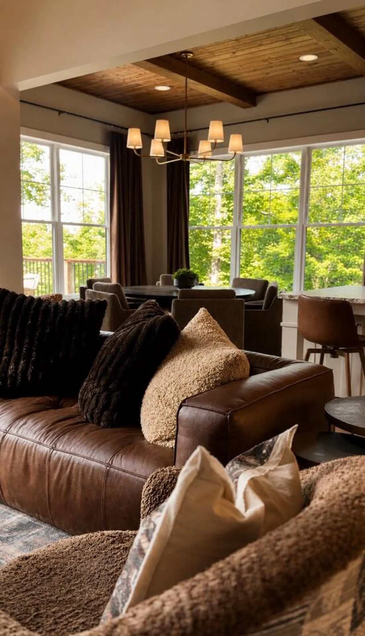 Luxury, Mtn Views, Games, Office, Bar, & Hot Tub 20