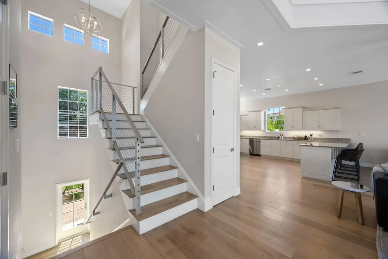 Waterfront Luxury Walk to Beach Heated Pool 15
