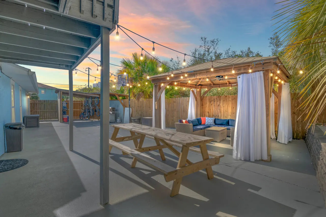 Latitude Adjustment ~ Stylish Beach Retreat with Heated Pool, Game Room & Easy Beach Access — photo 2