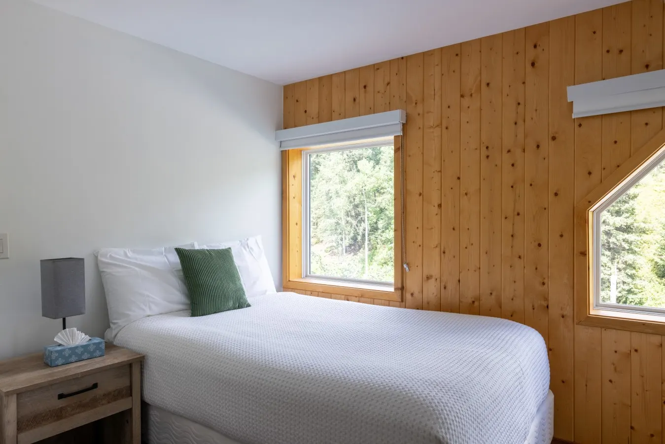 Suite 9 at The Gem | Cozy Canmore Mountain Stay — photo 5