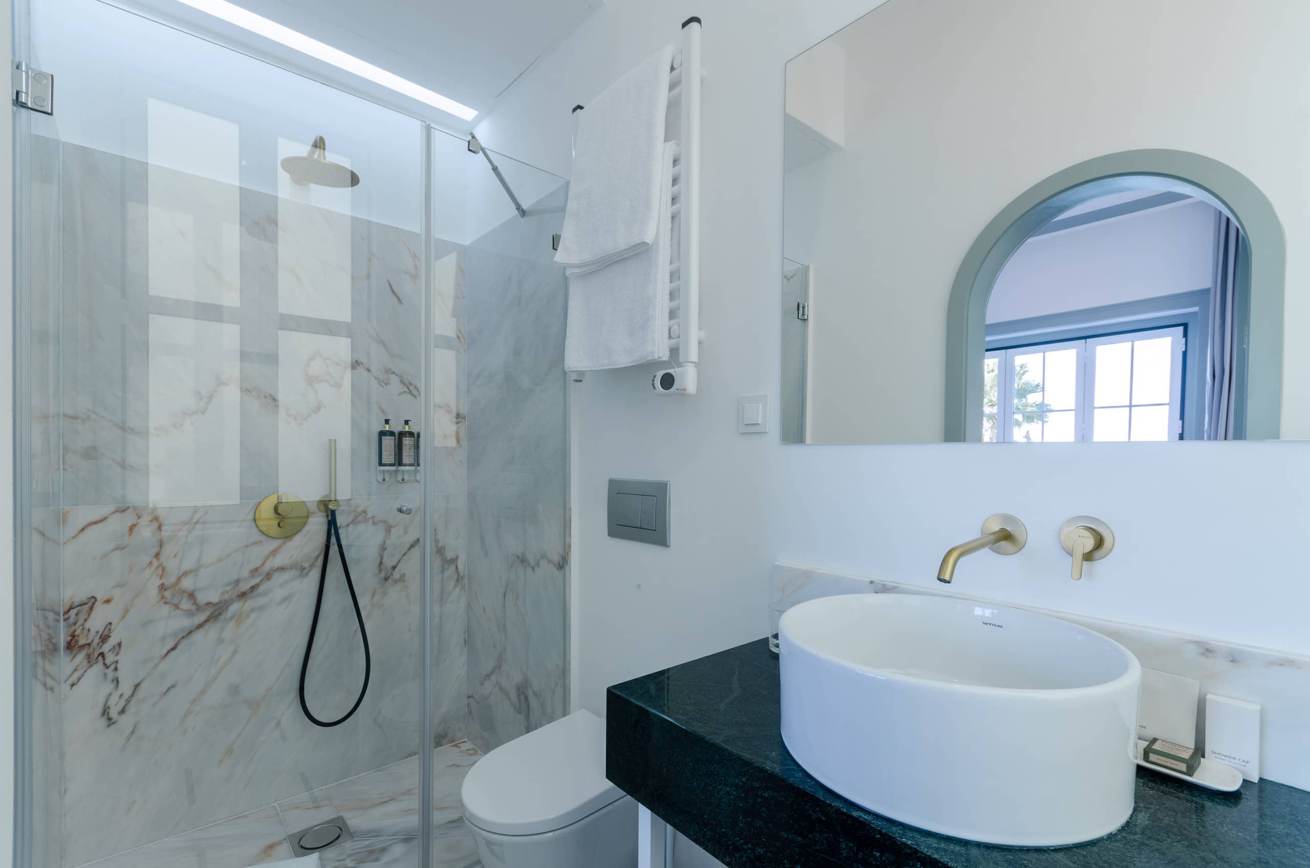 Westlight Cascais Chalet Sup Room Sea View 8