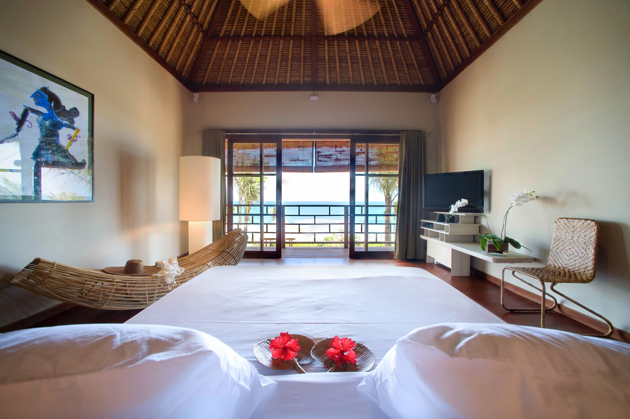 5-Bedroom Villa Melissa - Pool, Bale, Oceanfront 7