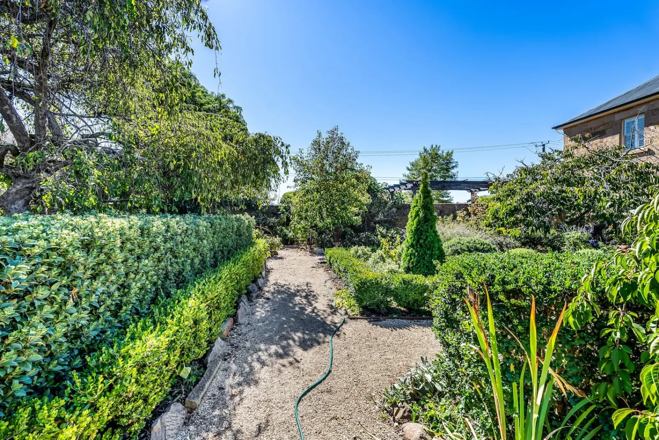 Bellevue House – Historic Luxury 11