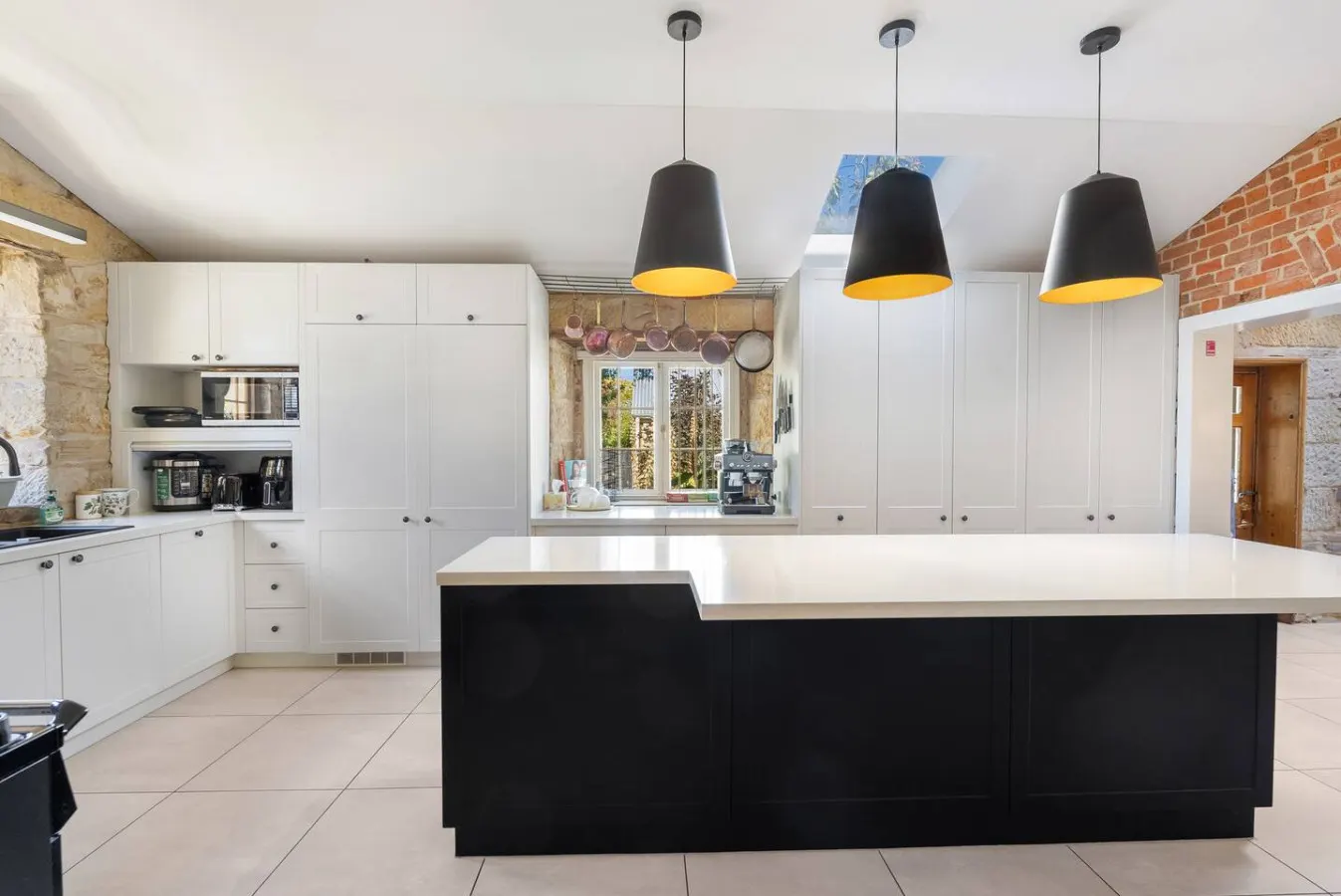 Bellevue House – Historic Luxury 19